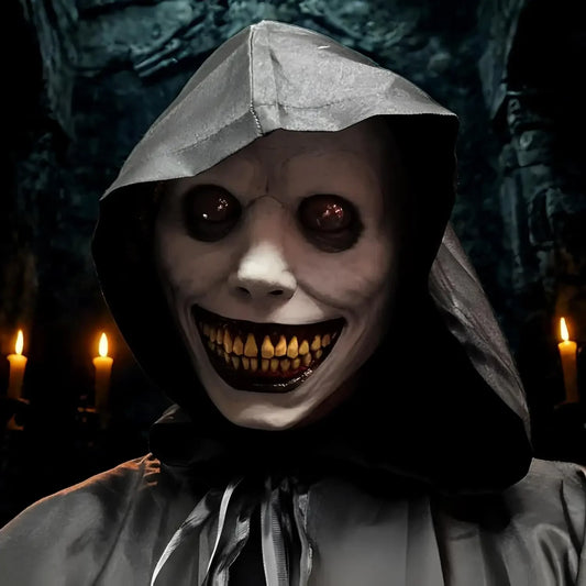 Latex horror mask, side