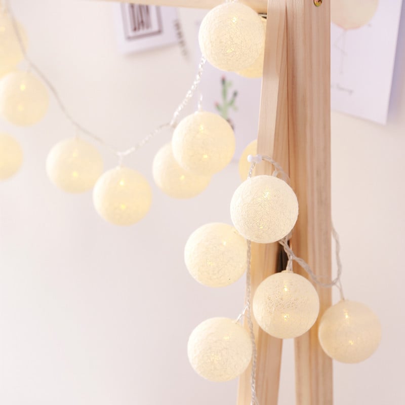 Cotton-Ball LED Lantern String, 2 m