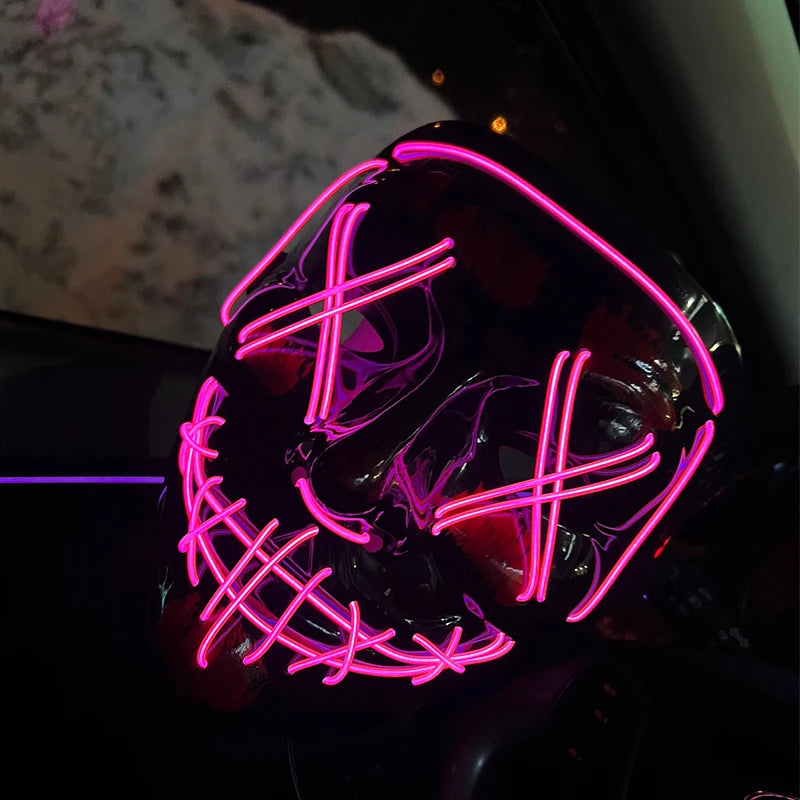 Mask in daylight, unlit