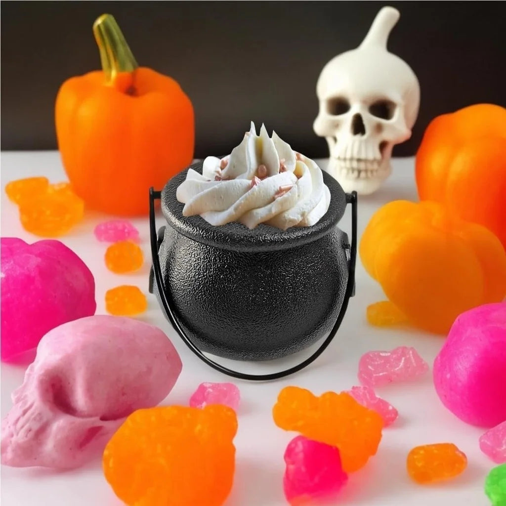 Mini cauldron detail